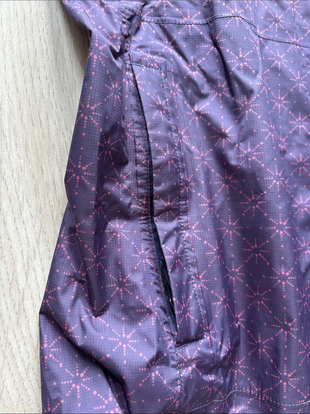 Patagonia Purple Hooded Shell Jacket - Picture 4 of 8